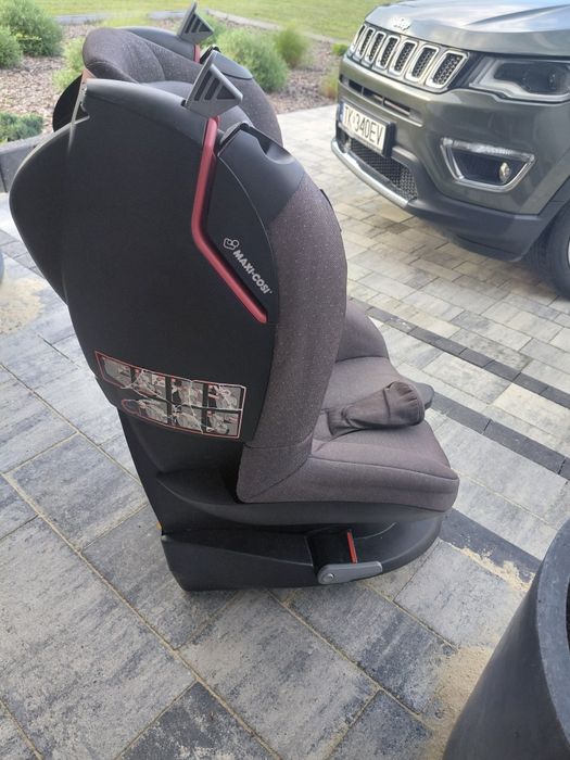 Sprzedam fotelik samochodowy maxi cosi 9-18 kg