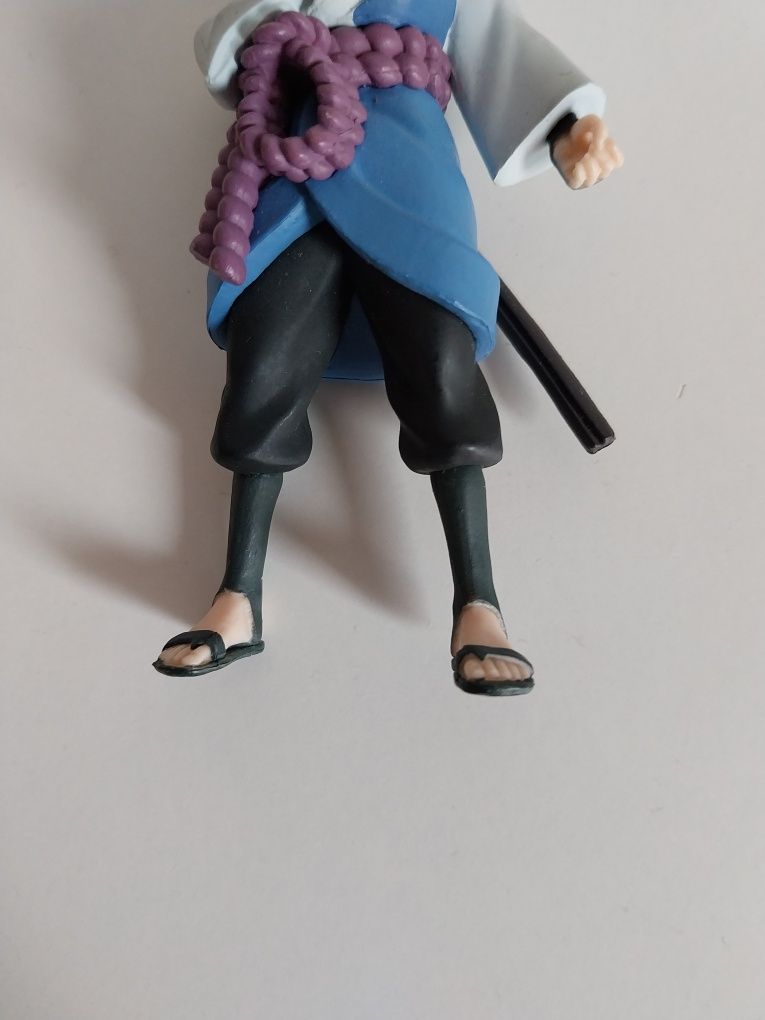 Figura de Ação Sasuke Uchiha (Naruto Shippuden)