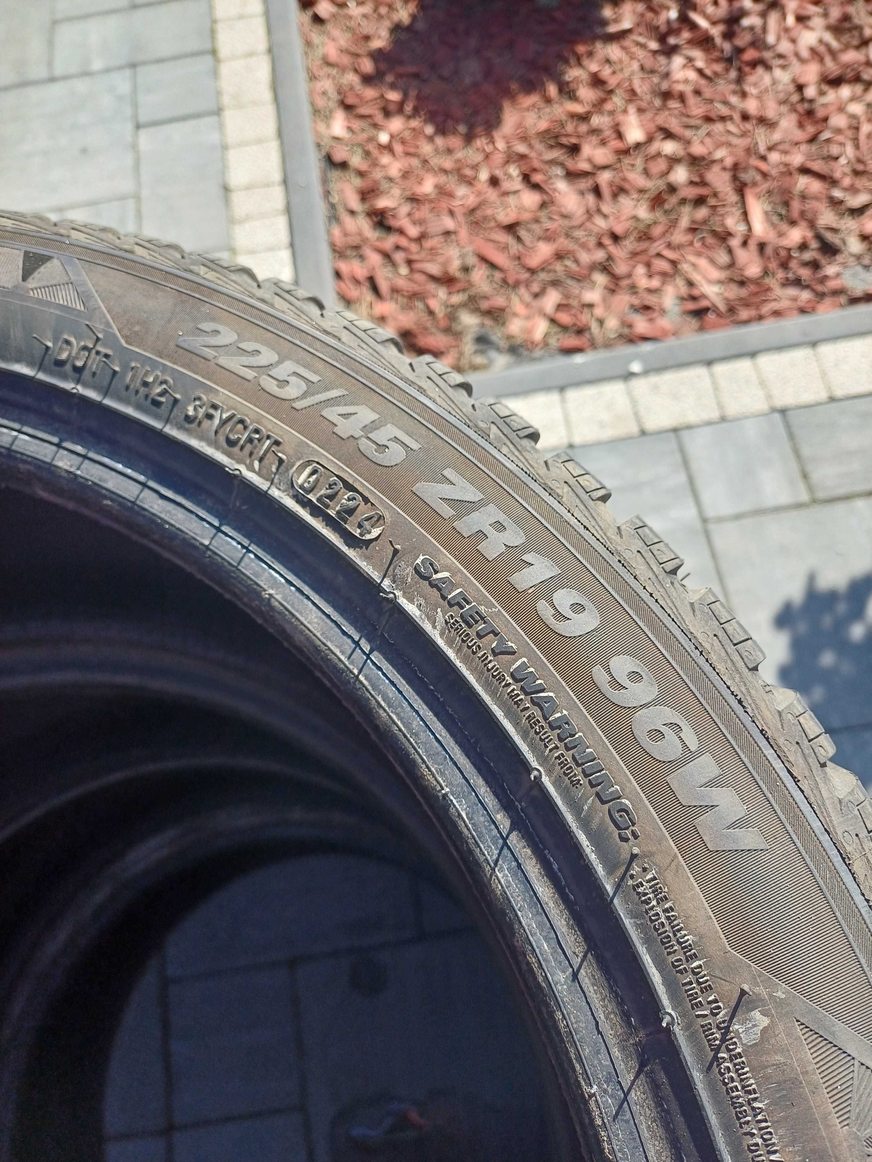 4x Opony całoroczne 225/45R19 Solus 4S