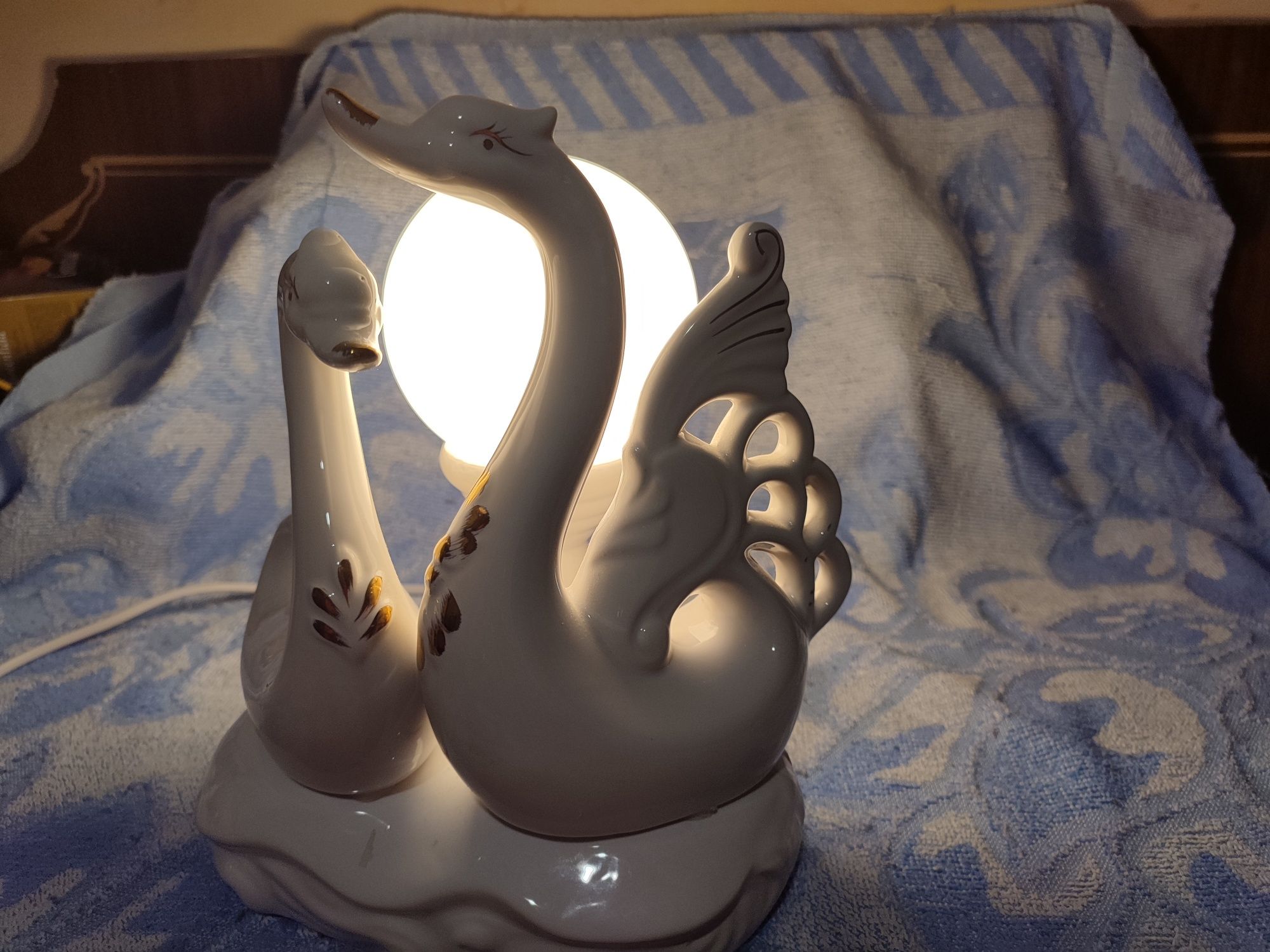Лампа настільна кераміка "Лебідь"
