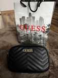 Nerka guess czarna