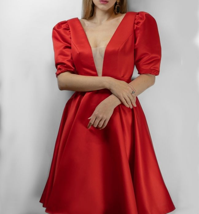 Плаття Сукня вечірня міді з рукавами червона красна