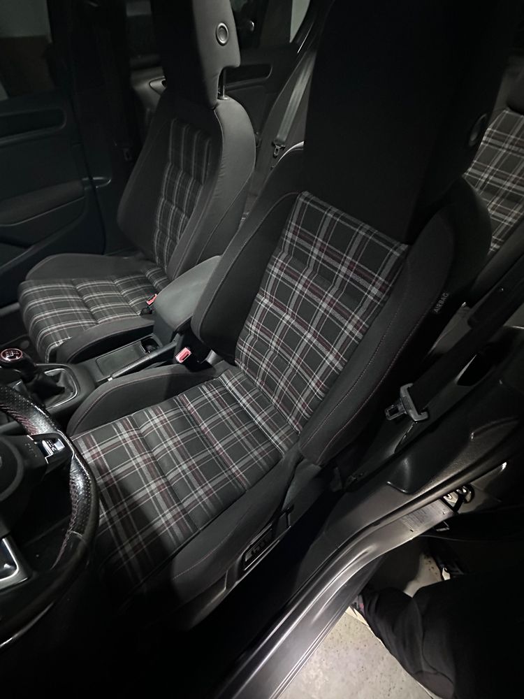 Vw golf 6 gti troco/ retomo