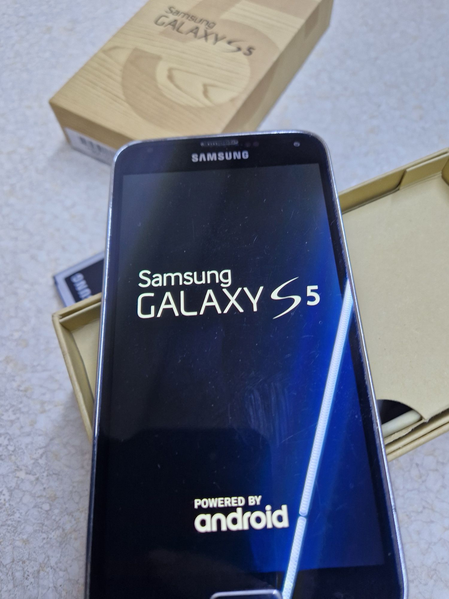 Samsung galaxy s5 electric blue
