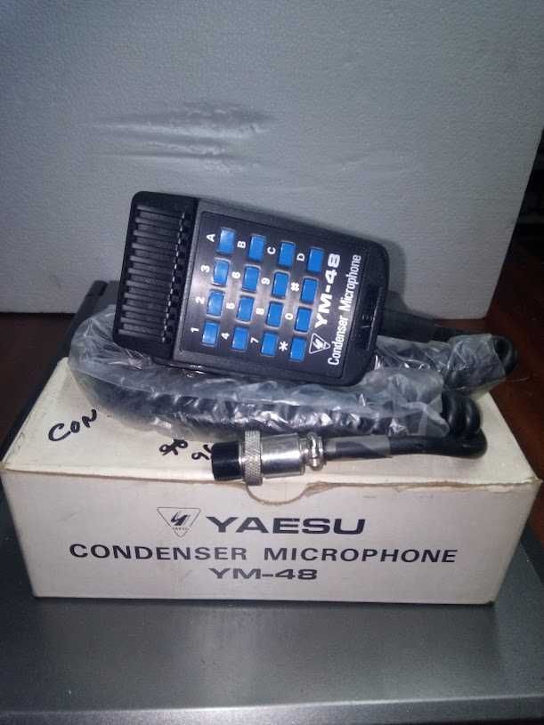 Microfone Yaesu YM-48 Novo.