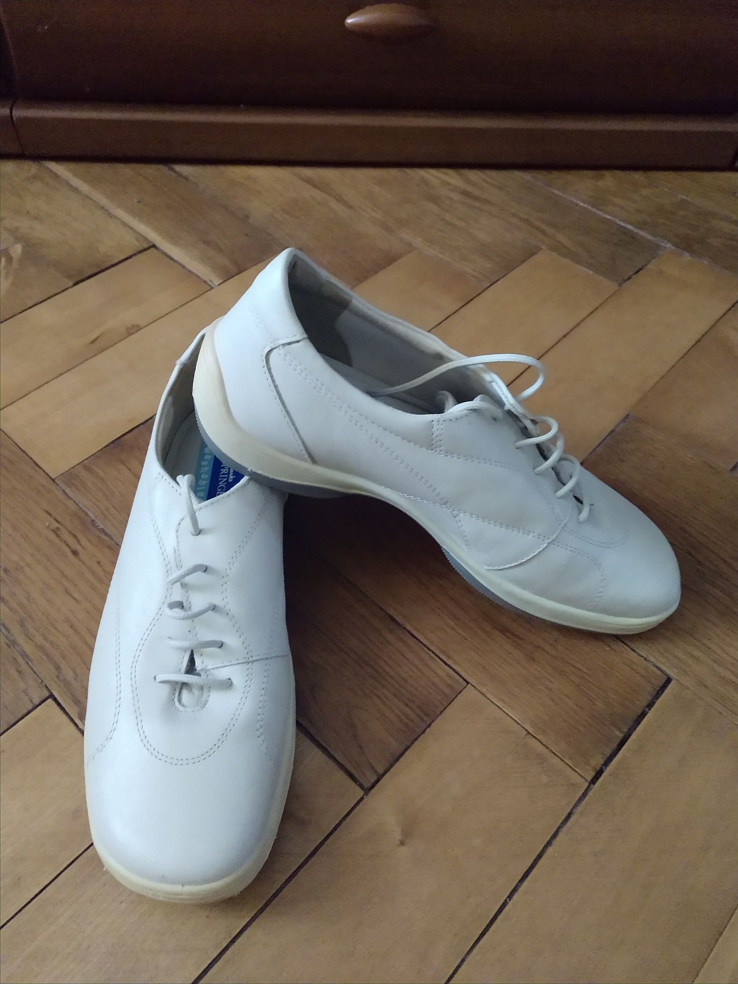 Кеды кроссовки КОЖА Мешти ботинки сникерсы туфли BiBi LOU, Clarks