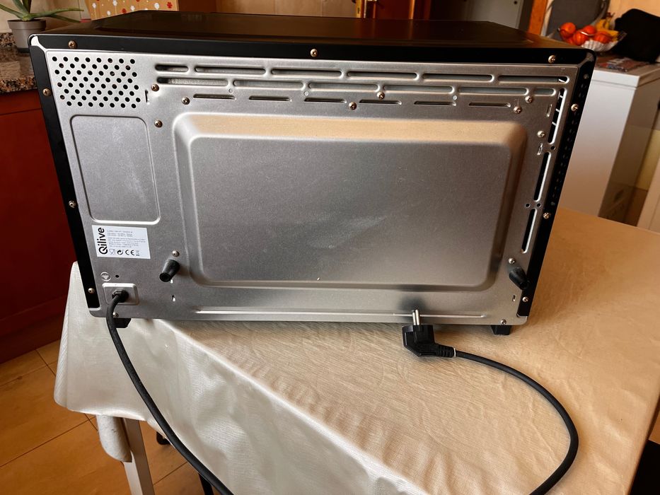 Vendo forno elétrico Qilive – usado poucas vezes