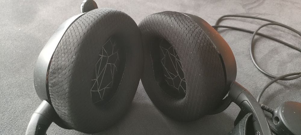 Słuchawki Steelseries Arctis 7 (PC) uszkodzony mikrofon!