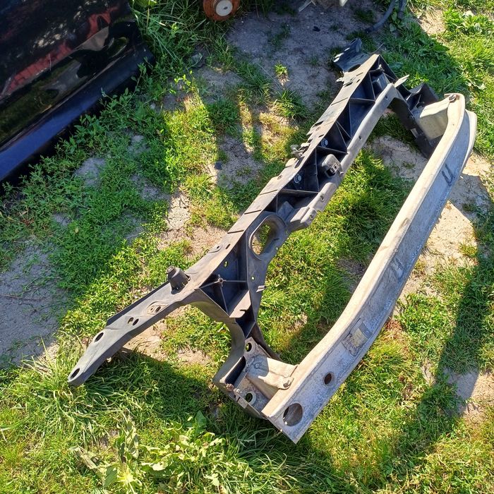 Renault clio 3 передня панель телевізор установочна панель