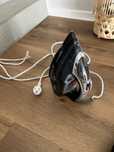 Żelazko firmy Russell Hobbs