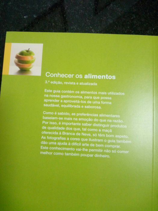 Livro Conhecer os alimentos