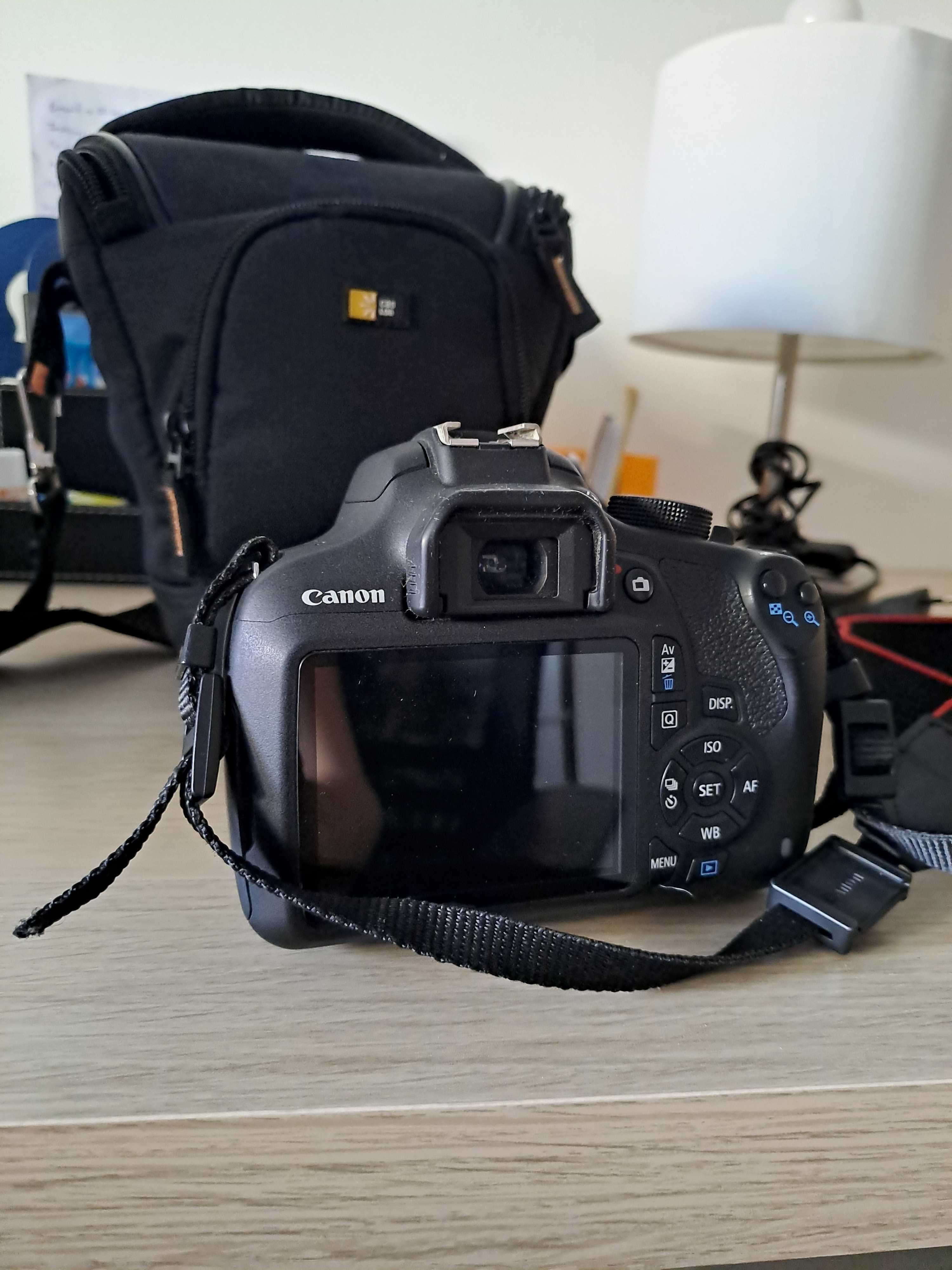 Máquina fotográfica Canon