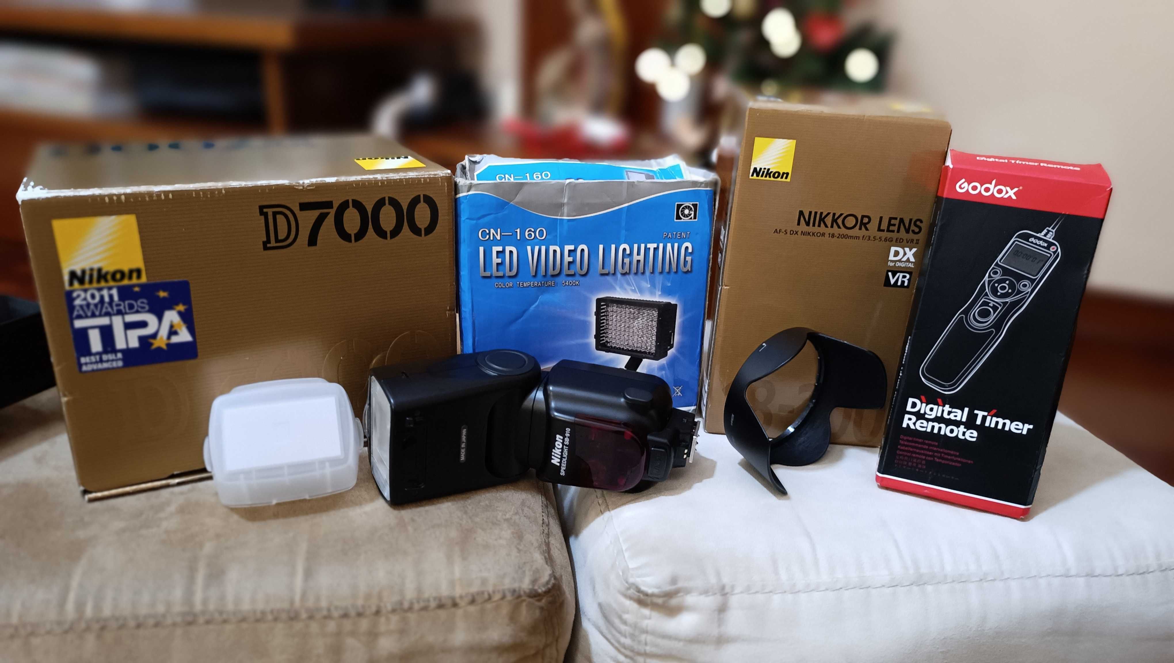 Máquina fotográfica Nikon D7000 Lente AF-S 18-200 Flash SB-910 OFERTAS