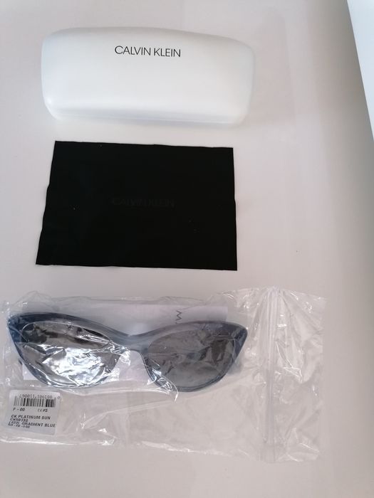 Calvin Klein Óculos de sol novos e originais