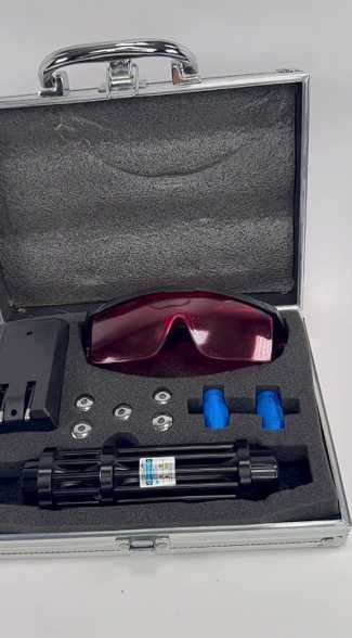 лазерна указка кейс окуляри потужний промінь синій прожигаюч лазер луч