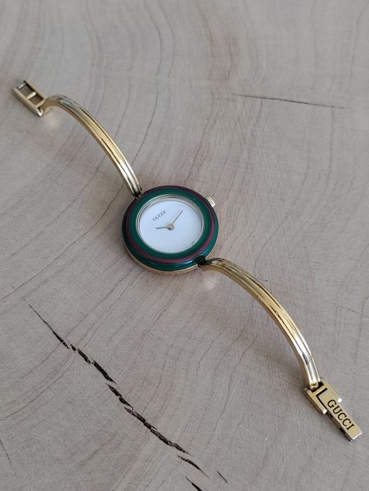 Relógio Gucci 1100 (argolas)