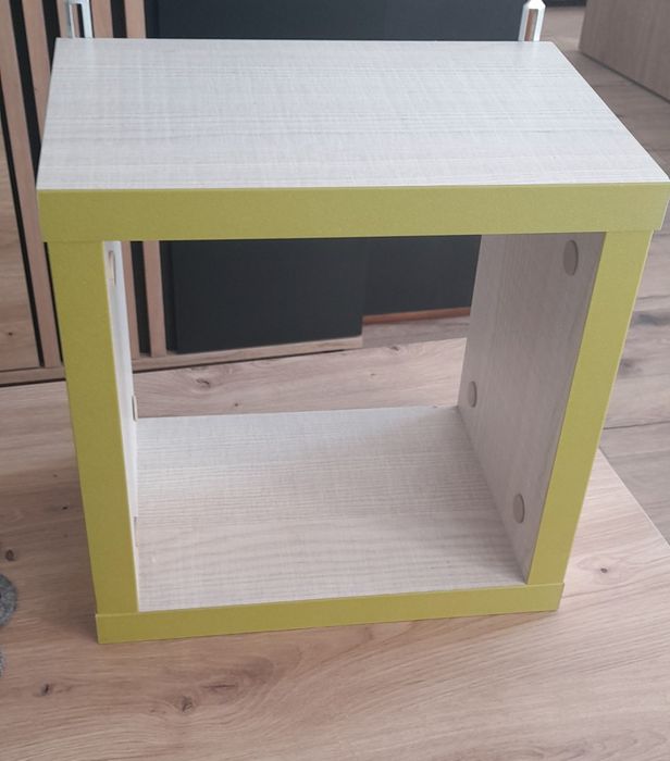 Półka scienna jesion