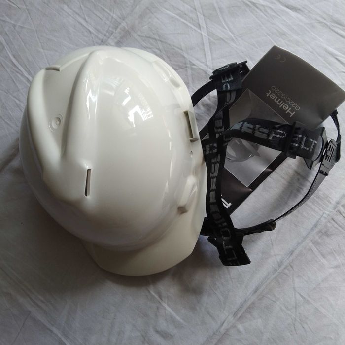 Kask - Peltor , b