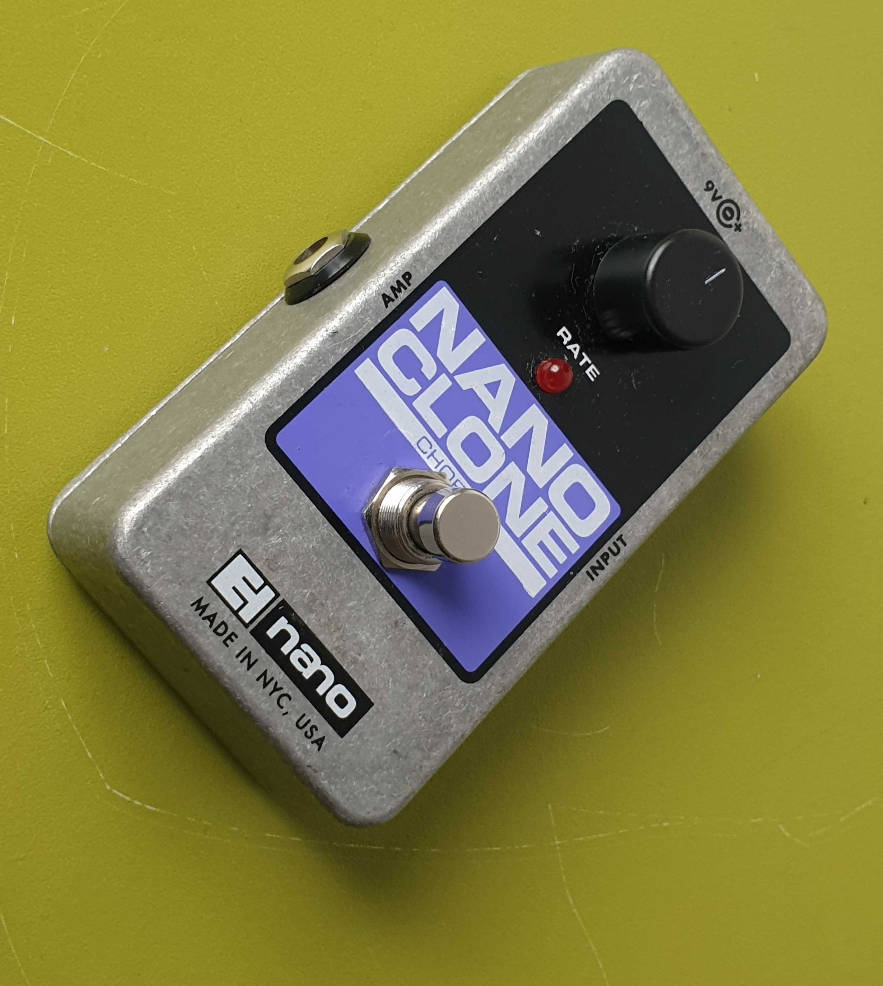 Nano Clone Electro Harmonics chorus efekt gitarowy