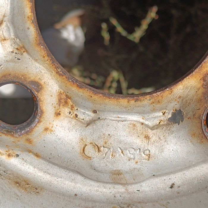 Диски стальные 4X100  5,5xR14  стояли на Renault Kangoo 1