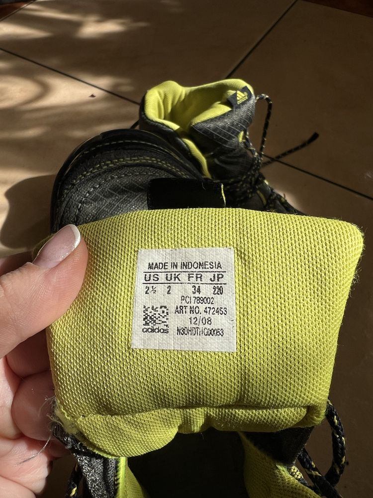 Осінні дитячі чоботи Adidas