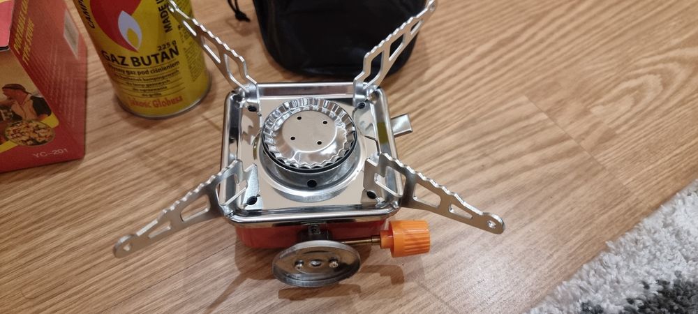 Kuchenka turystyczna gazowa mini biwakowa biwak camping palnik