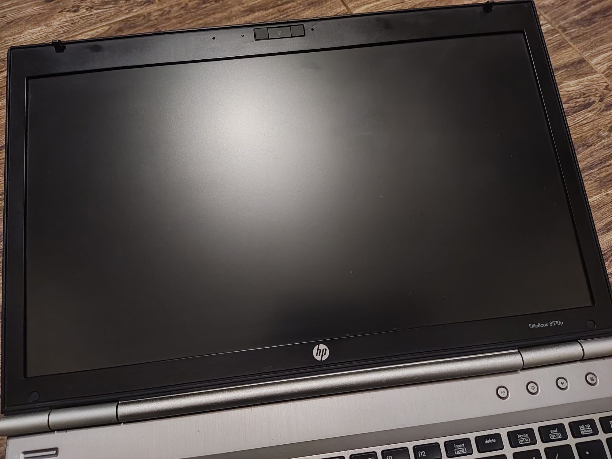 HP EliteBook 8570p i7-3540M