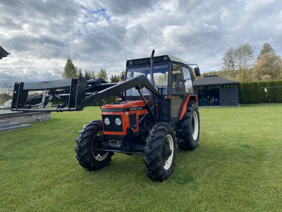 Zetor 7245 z turem .