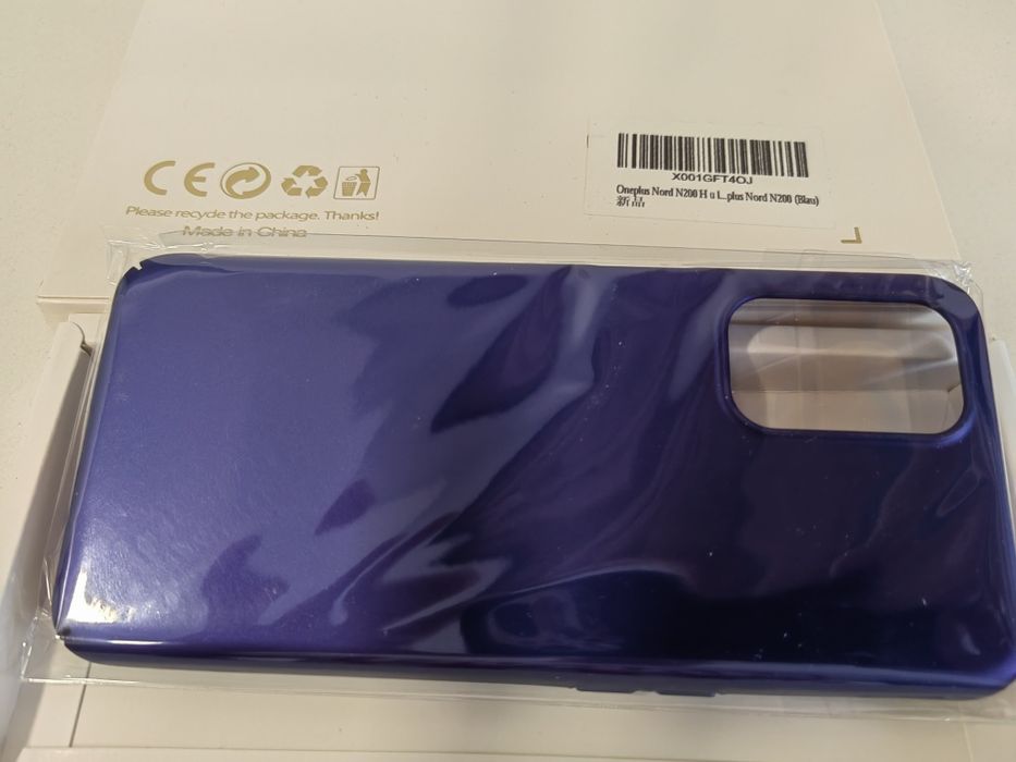 Sprzedam Etui 400szt. Różne.