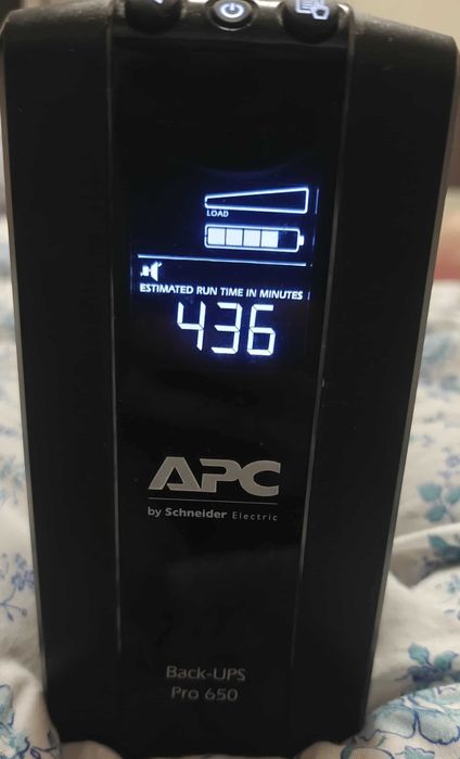 ИБП ДБЖ APC Back-UPS Pro 650 Источник бесперебойного питания BR650MI