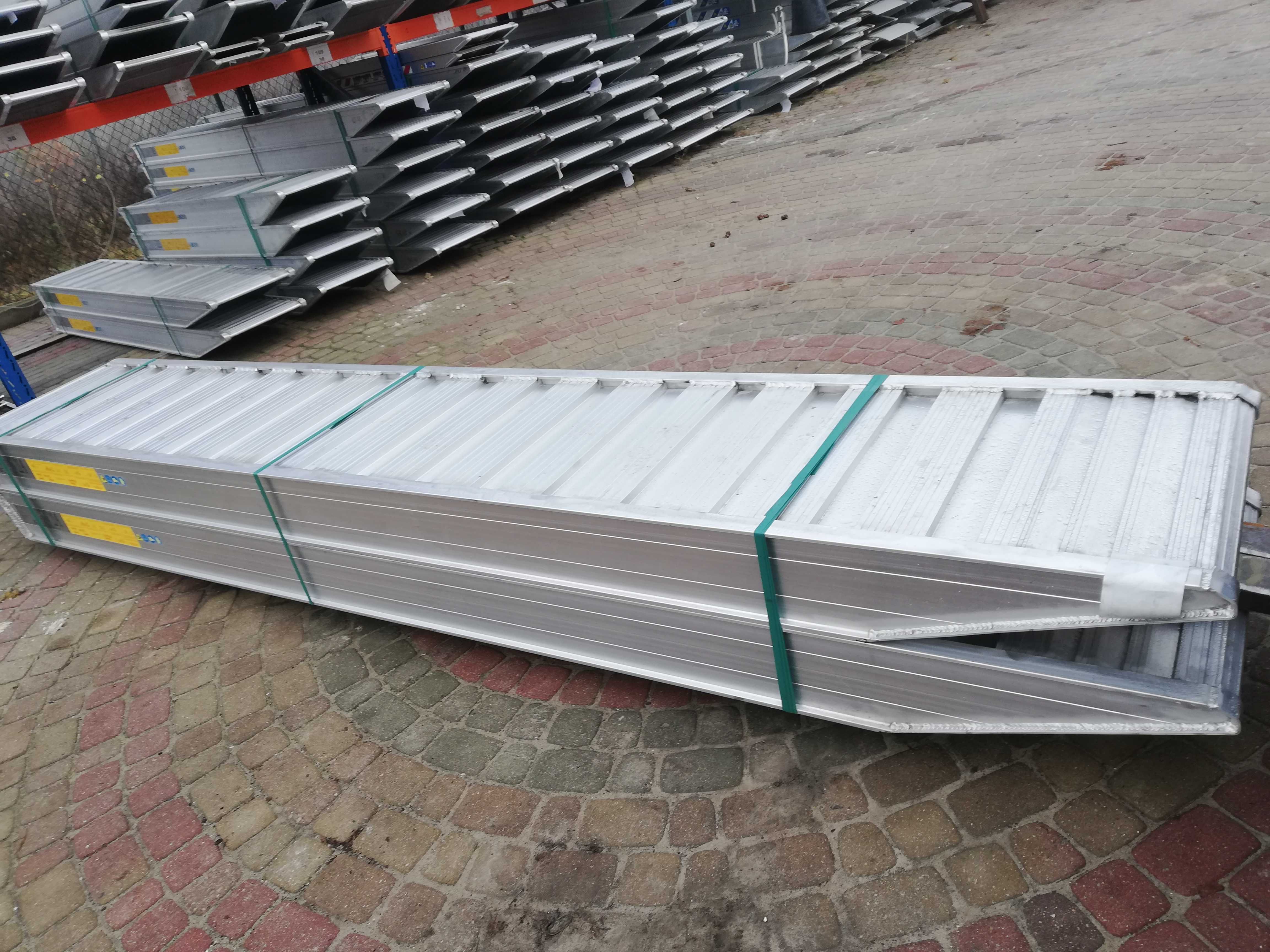 Najazdy Aluminiowe 4m  13 ton Włoskie dostępne od ręki