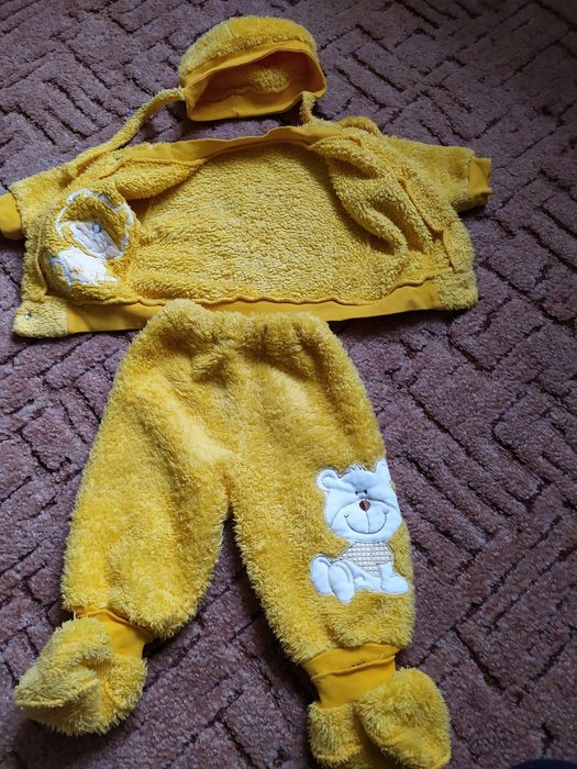 Теплый махровый костюм,флисовый ,махровый бодик.