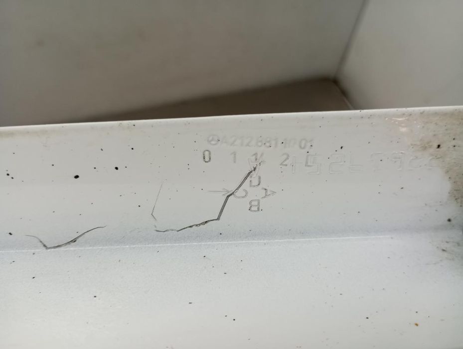 Guarda-lamas direito MERCEDES-BENZ Classe E (W212)