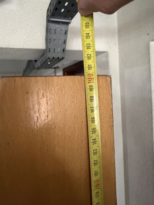 Expositor / estante de madeira