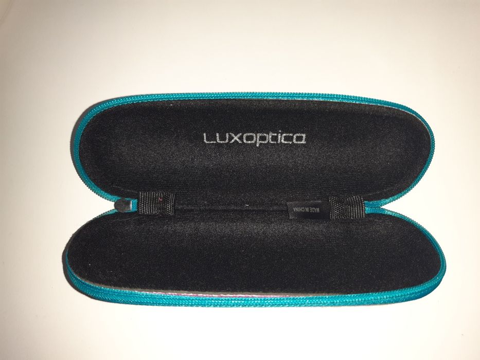 Футляр для дитячих окулярiв