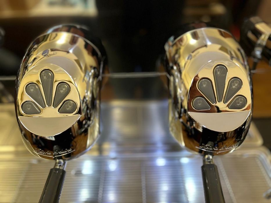 Професійна Кавоварка/Кавомашина Victoria Arduino Adonis +