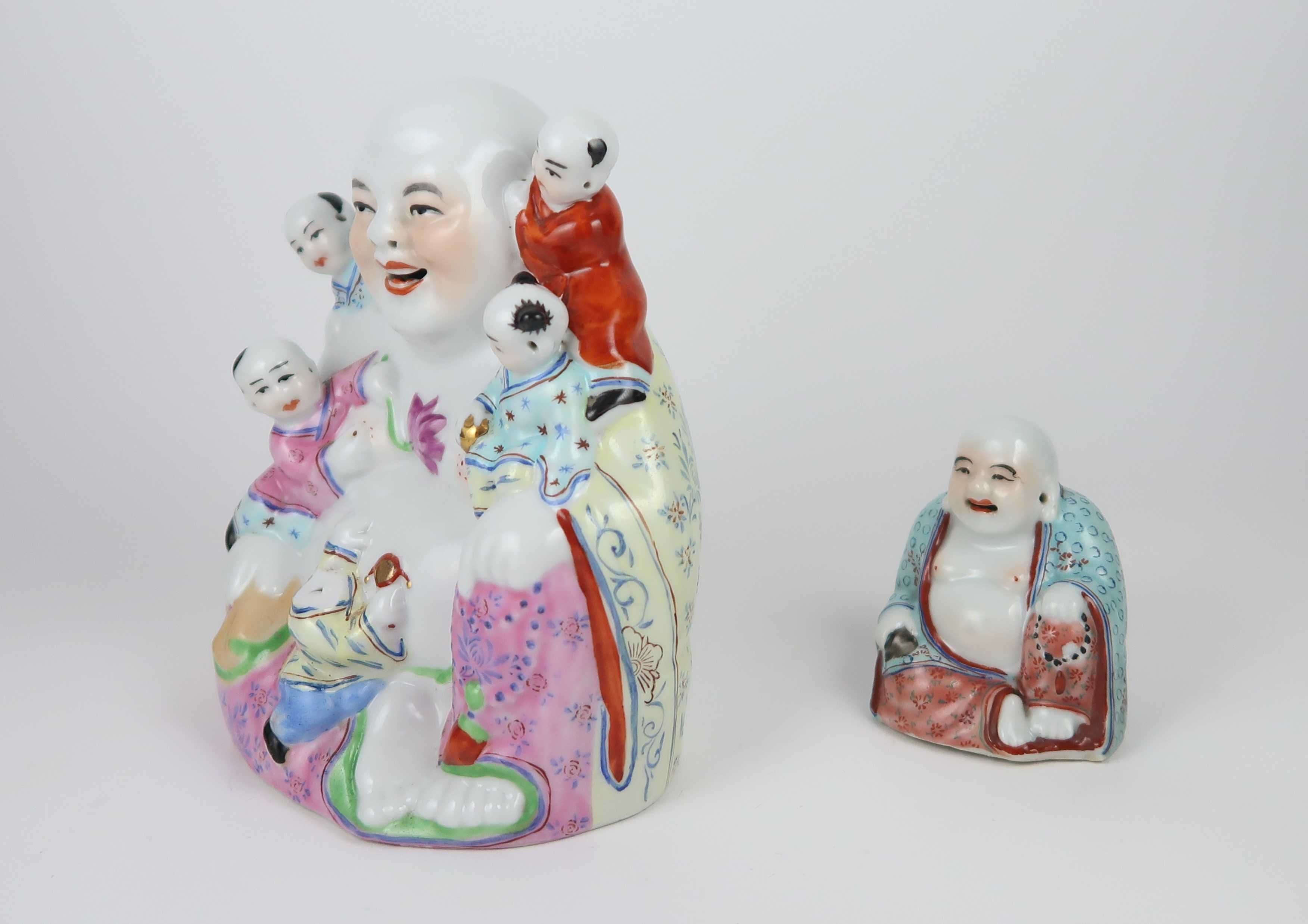 Budas policromados porcelana da China, CADA