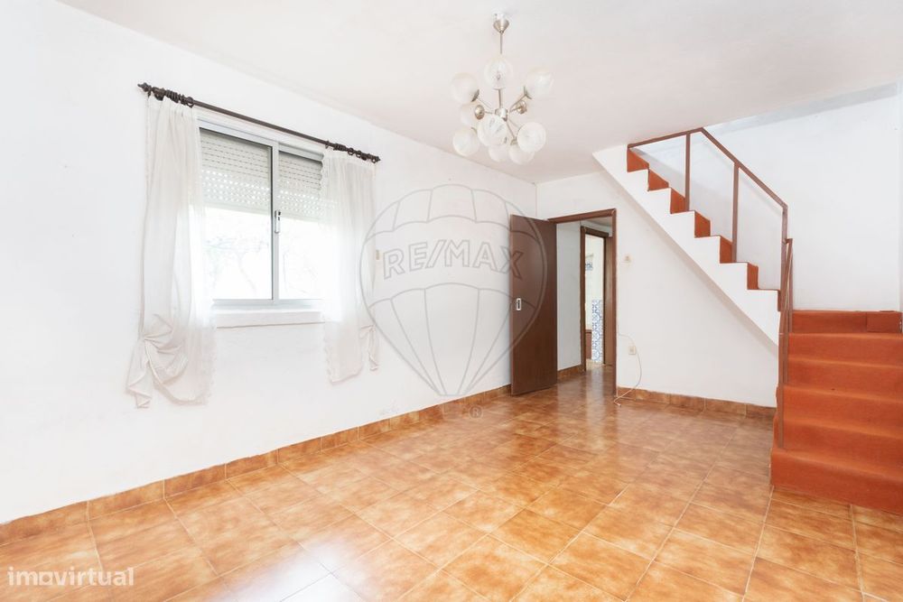 Moradia T4 para venda