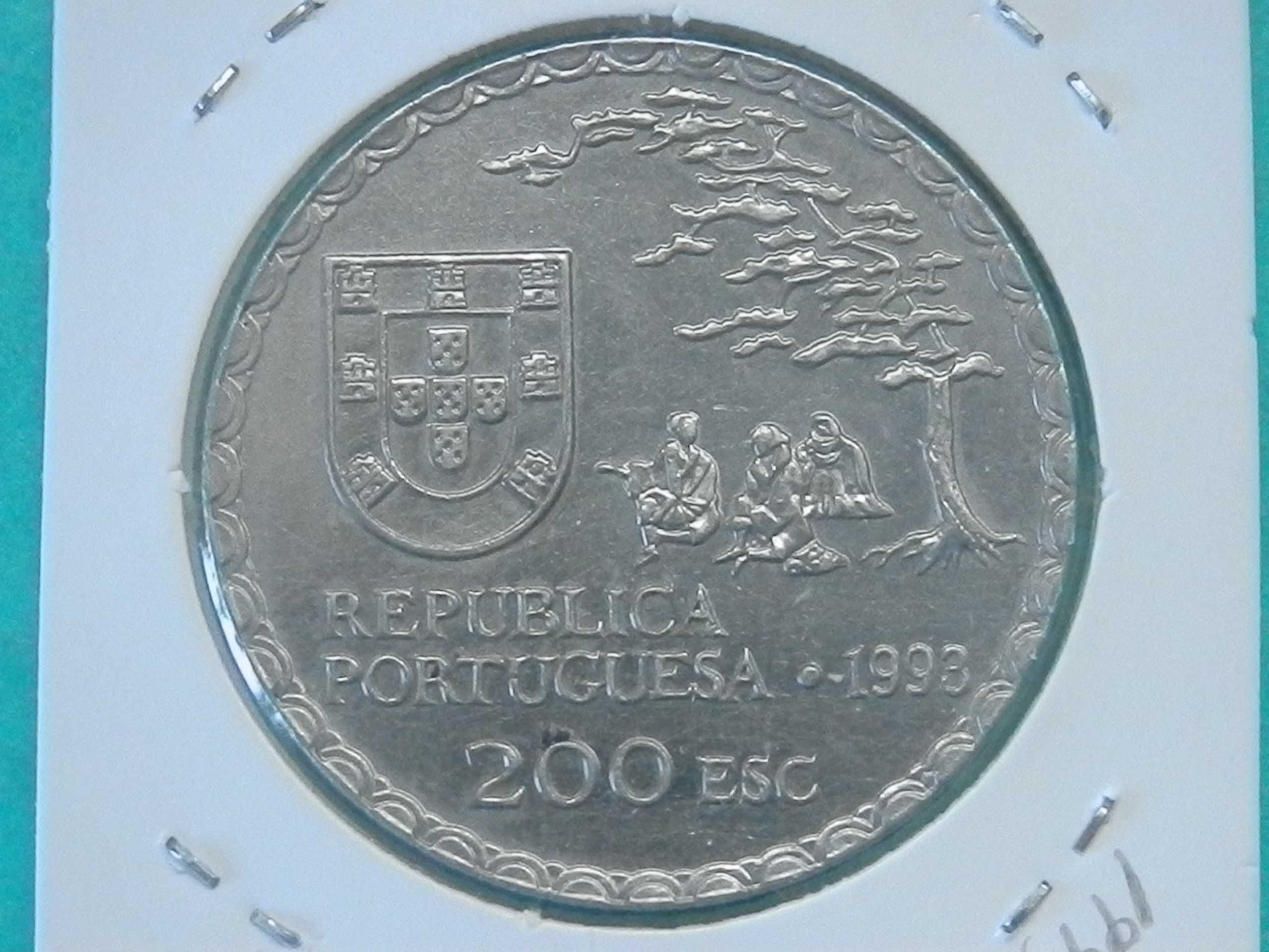 1031 - Comem: 200$00 1993-IV série Desc. Arte Namban, por 1,20