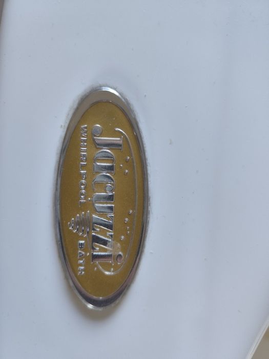 Wanna z hydromasażem, jacuzzi, Whirlpool