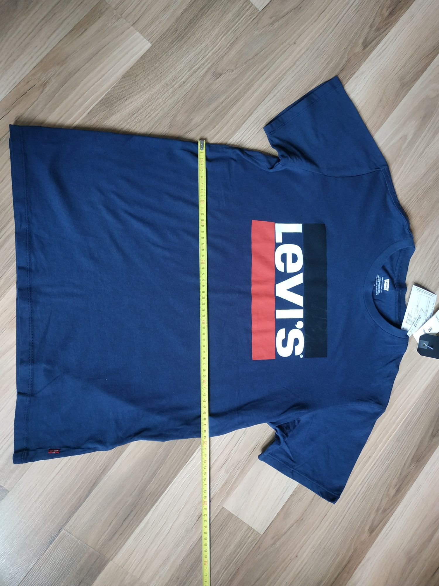 T-shirt Levi's nowy M