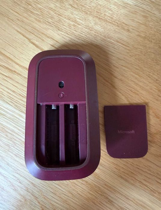 Microsoft Surface Mobile Mouse – bezprzewodowa mysz Bluetooth, bordowa