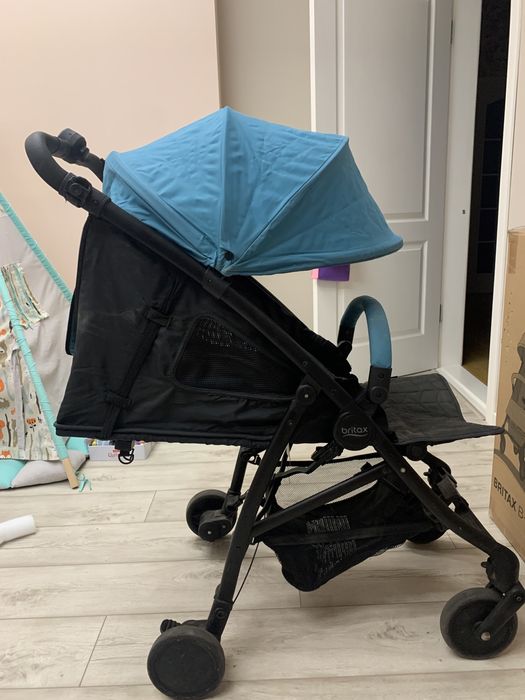 Прогулянковий візок коляска Britax B-lite