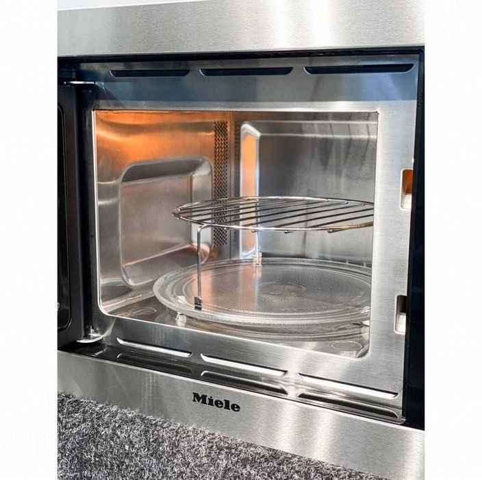 Микроволновая печь Miele M 8160-2 CleanSteel СВЧ встроенная