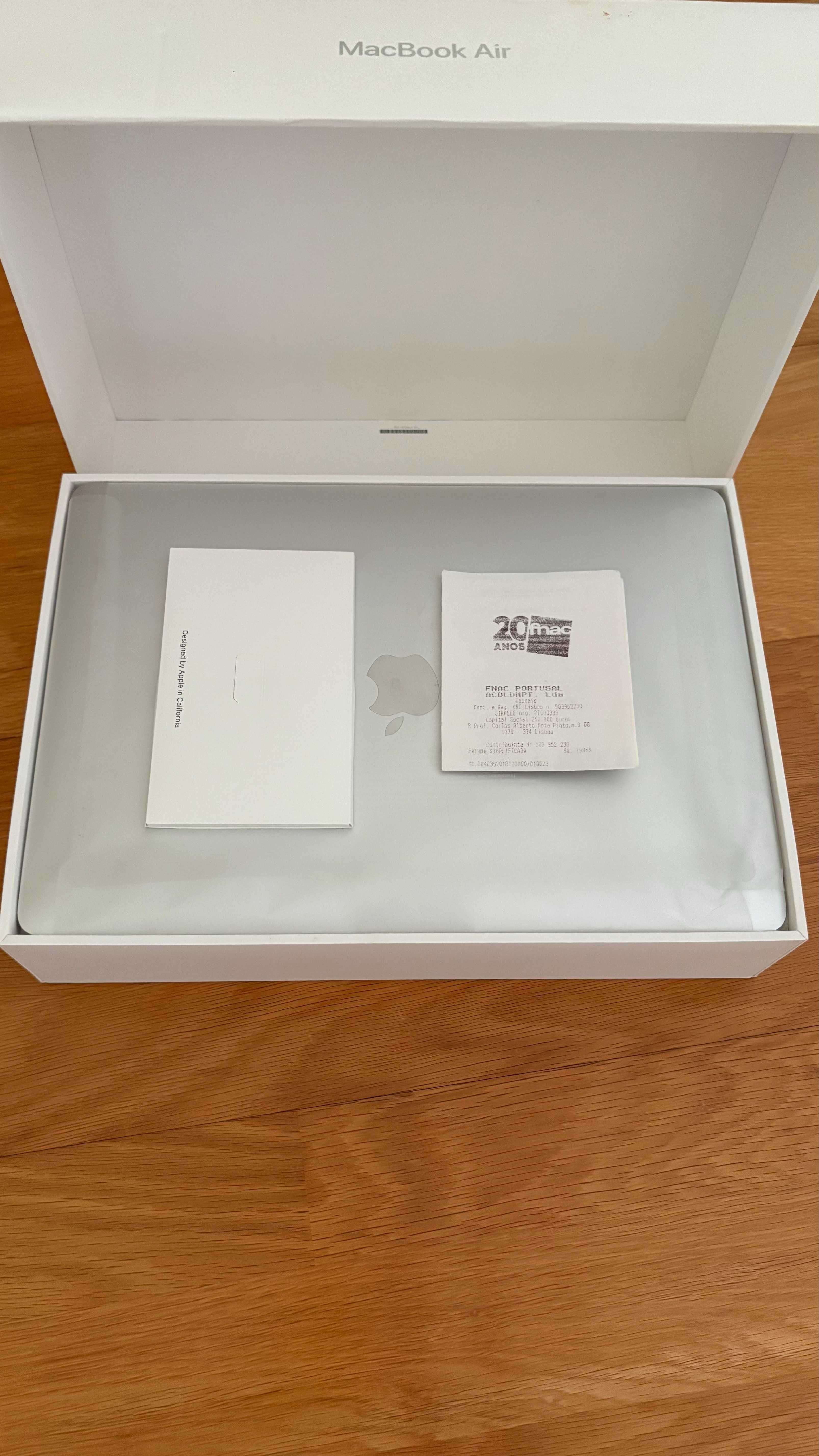 MacBook Air Silver 13.3/1.6Ghz/8GB/128GB