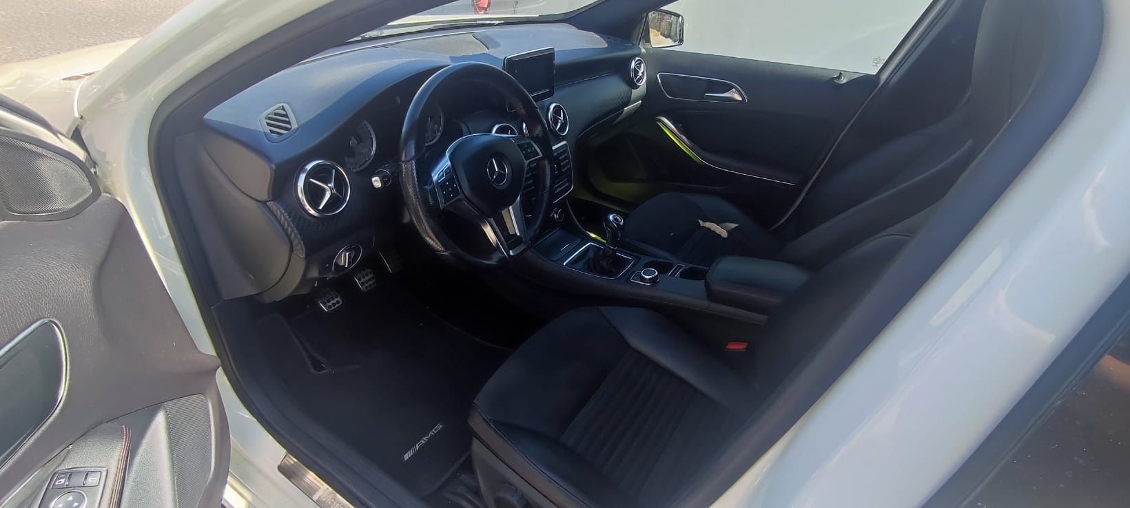 Mercedes A180 AMG look A45 1.6T