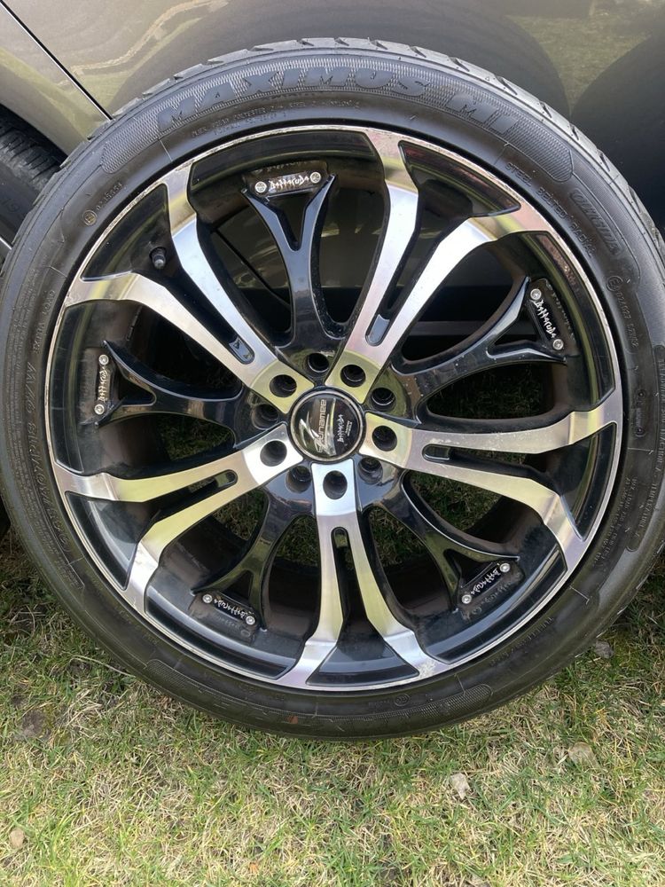 Felgi, Koła 18" Barracuda Tzunamee 5x114,3   245/40/18. Lexus, Nissan