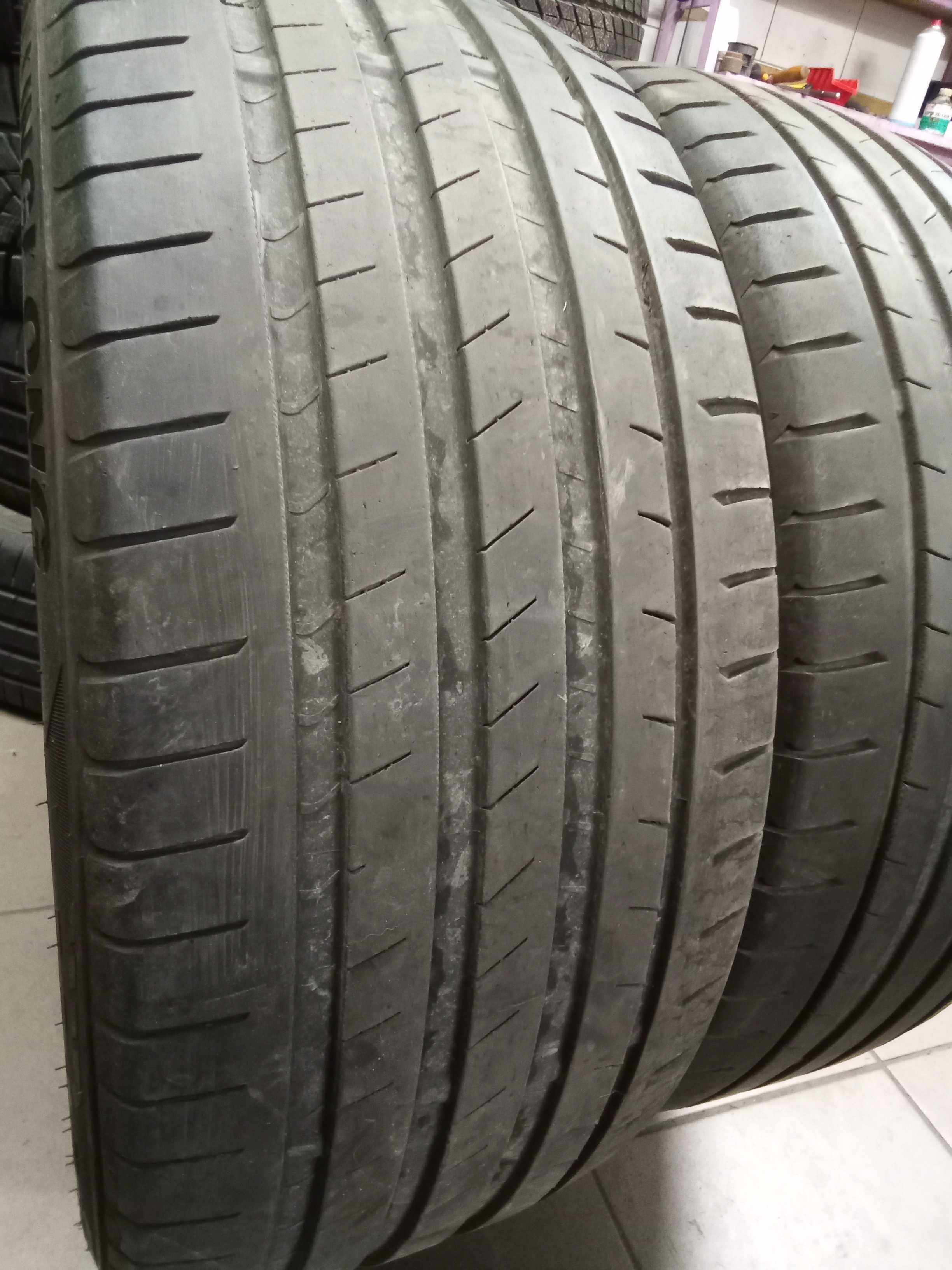 245/45 R19 2 sztuki 22r