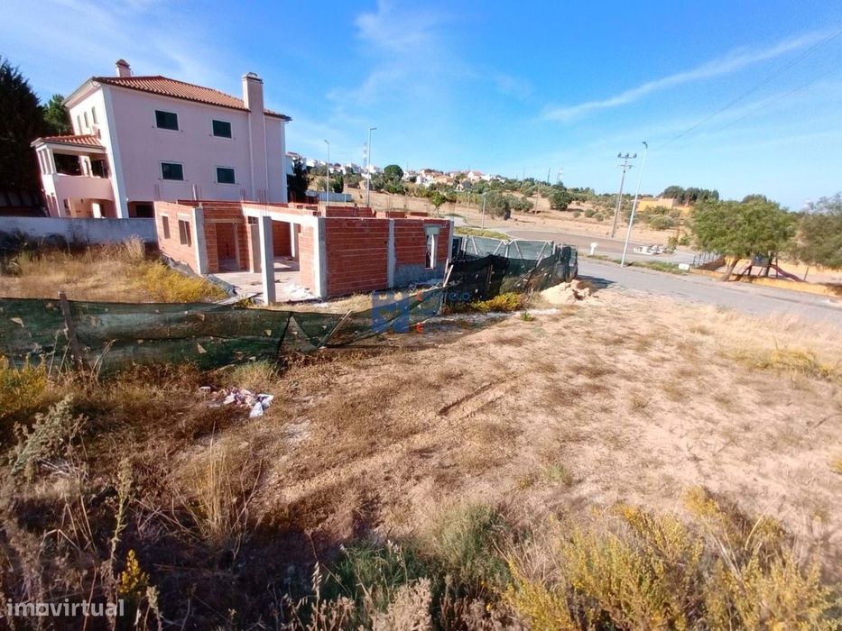 Terreno  loteado  - Torres Novas / Meia Via