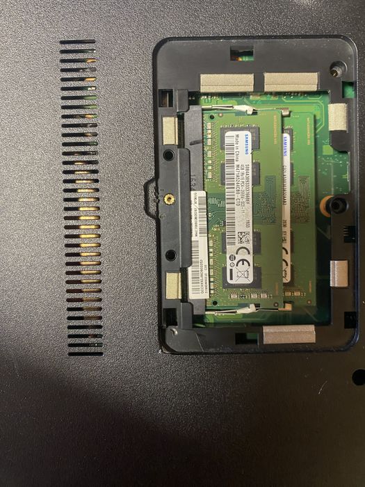 Asus великий ноутбук 17.3" / i5 / 8-256 / GT 940MX Гарантія